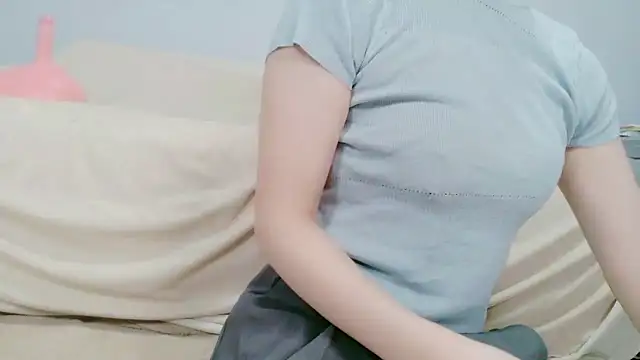 Snapshot of ai_chan chatting on 05/13/26, 11:18 ai chan online show from 05/13/26, 11:18
