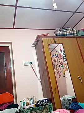 onisha online show from 11/06/25, 12:28