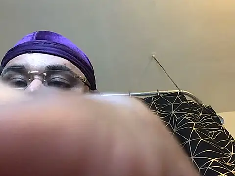 fatboyjayohh126 online show from 12/23/24, 04:12