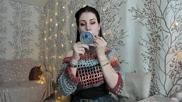 Mary0Lou online show from 12/04/24, 07:06