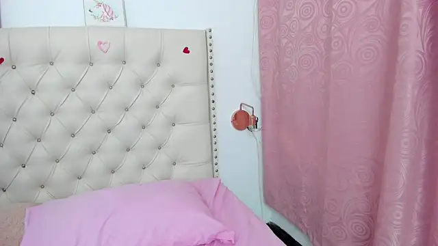 Snapshot of Kim_Eli chatting on 03/09/25, 01:46 Kim Eli online show from 03/09/25, 01:46