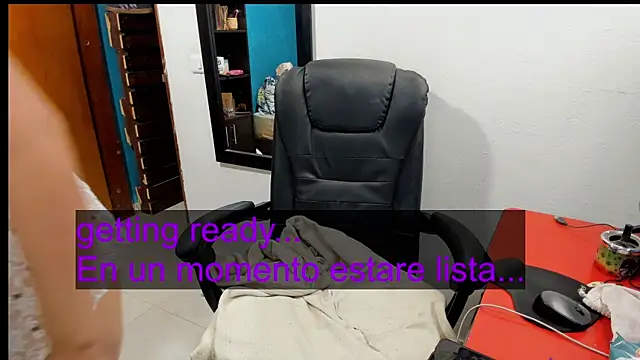 Snapshot of peanut_tangerine chatting on 06/17/26, 12:13 peanut tangerine online show from 06/17/26, 12:13