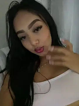 SOPHIACANDY19  online show from 02/07/25, 01:47