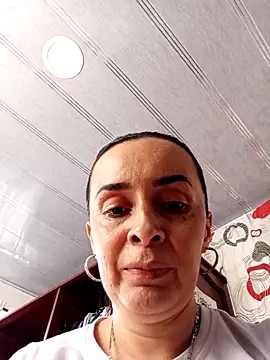 Samantha Sullivan  online show from 10/30/25, 03:24