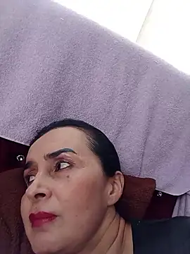 Samantha Sullivan  online show from 03/18/26, 02:42