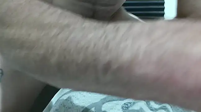 overaveragefreak4you online show from 12/06/24, 07:54