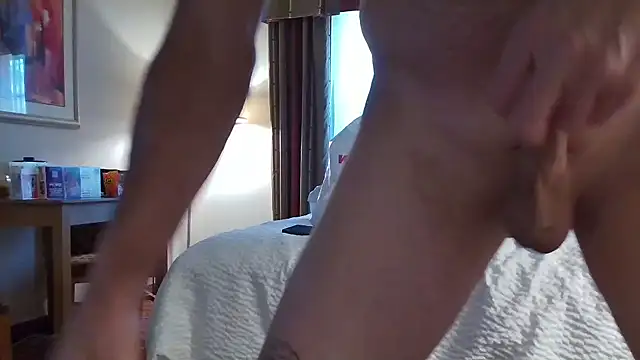 overaveragefreak4you online show from 01/24/25, 06:25