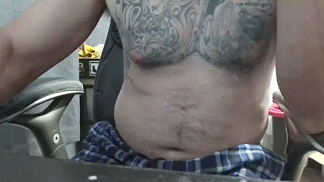 overaveragefreak4you online show from 02/04/25, 08:13