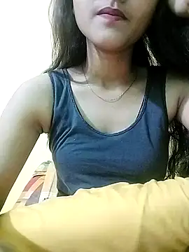 MISSQUEEN48 online show from 02/23/25, 05:29