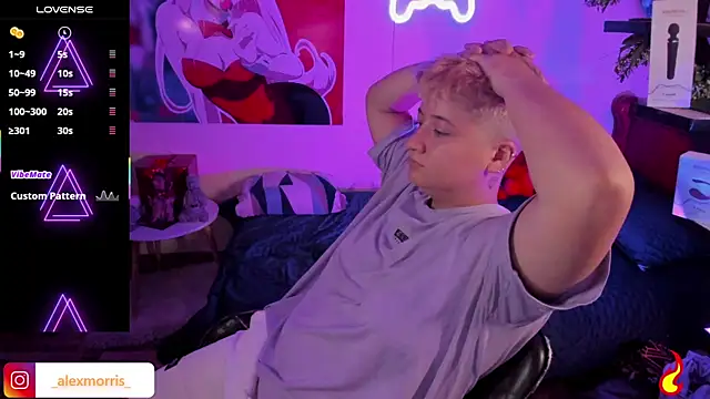  AlexMorris online show from 10/03/25, 06:54