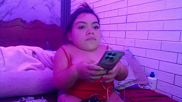 Snapshot of Michelle_Brooks chatting on 02/24/25, 05:33 Michelle Brooks online show from 02/24/25, 05:33