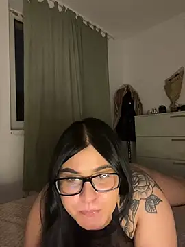 alexaandreea99 online show from 12/14/24, 09:56