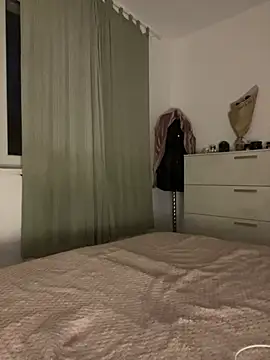 alexaandreea99 online show from 12/15/24, 01:02