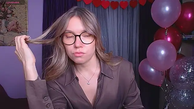 TaylorBre online show from 03/13/25, 08:22