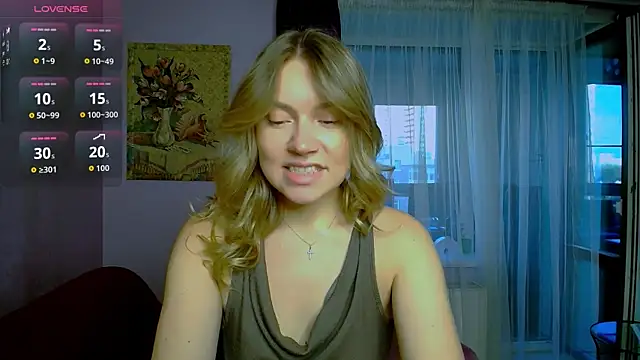 TaylorBre online show from 10/07/25, 05:48