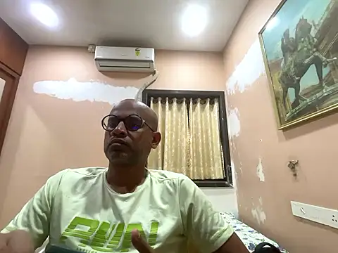 SammyChocolateIndian online show from 01/05/26, 06:44