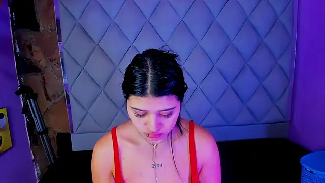 venusowen  online show from 09/14/25, 11:09