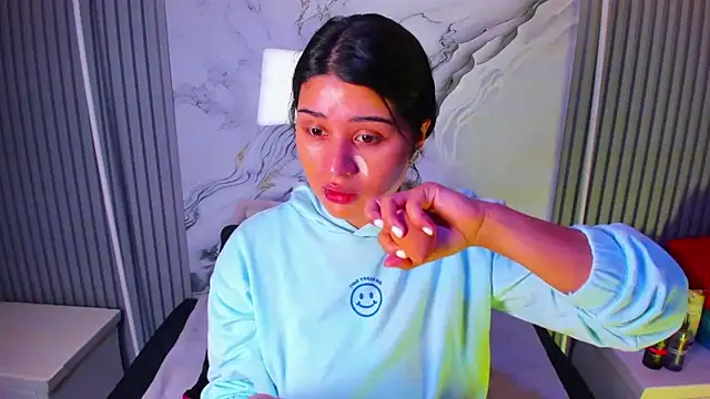 venusowen  online show from 03/27/26, 01:00