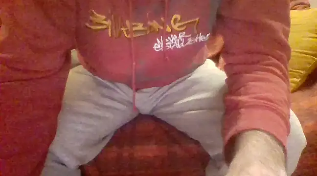 Snapshot of Ariete80s chatting on 03/02/25, 01:47 Ariete80s online show from 03/02/25, 01:47