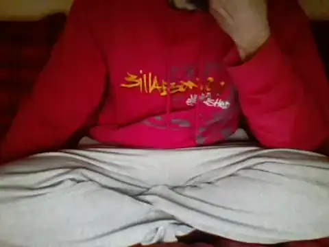 Snapshot of Ariete80s chatting on 03/07/25, 10:10 Ariete80s online show from 03/07/25, 10:10