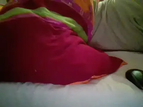 Snapshot of Ariete80s chatting on 03/18/25, 01:32 Ariete80s online show from 03/18/25, 01:32