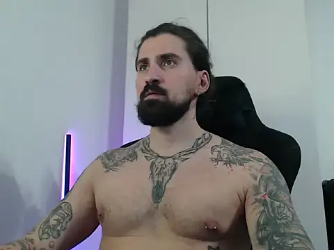 MateoHunk online show from 11/05/25, 05:46