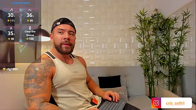 Snapshot of _dreammr1_ chatting on 01/28/25, 01:50 dreammr1 online show from 01/28/25, 01:50