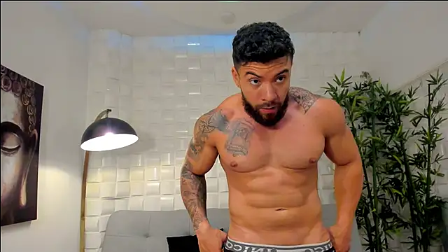 Snapshot of _dreammr1_ chatting on 02/23/25, 10:09 dreammr1 online show from 02/23/25, 10:09