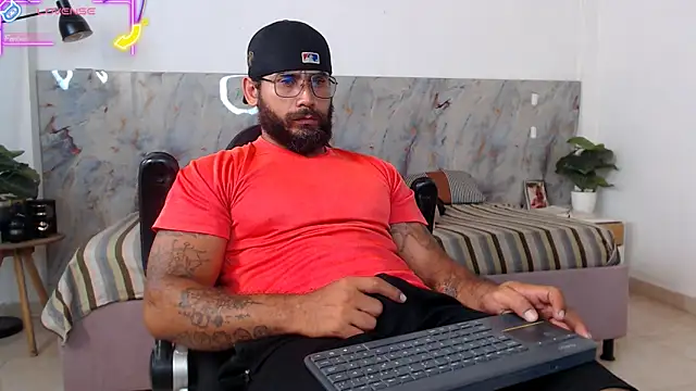 hanz col online show from 04/02/26, 03:15