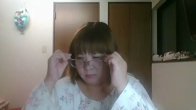 SAKU-RA-chan online show from 10/23/25, 12:04