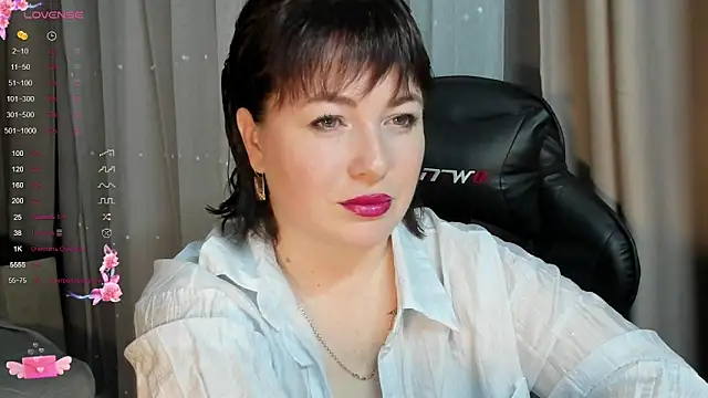 Victoria Di online show from 09/24/25, 02:53