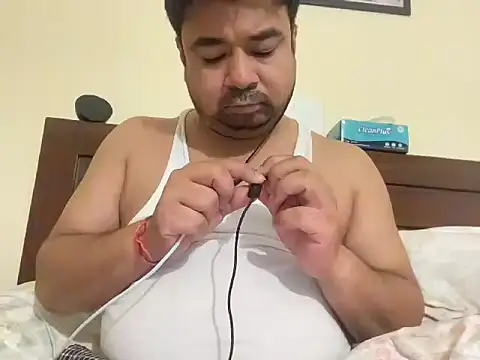 coolboy6566 online show from 02/08/26, 06:55