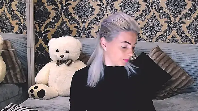 Snapshot of Aly_girl1 chatting on 03/19/25, 11:50 Aly girl1 online show from 03/19/25, 11:50