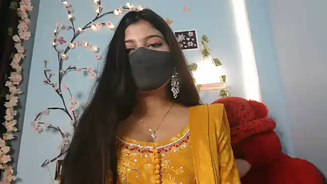 Reena Singh53 online show from 10/25/25, 12:13