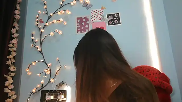 Reena Singh53 online show from 01/13/26, 02:55