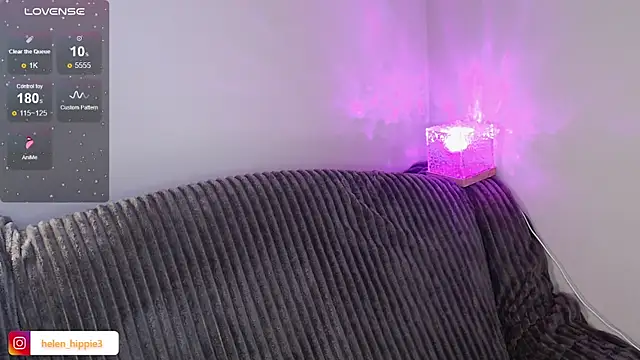 Snapshot of FoxRineHelen chatting on 10/13/25, 02:50 FoxRineHelen online show from 10/13/25, 02:50