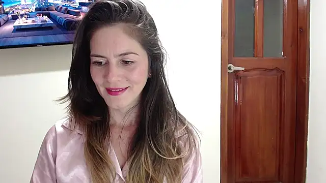 Snapshot of Hanny_24 chatting on 02/21/26, 11:06 Hanny 24 online show from 02/21/26, 11:06