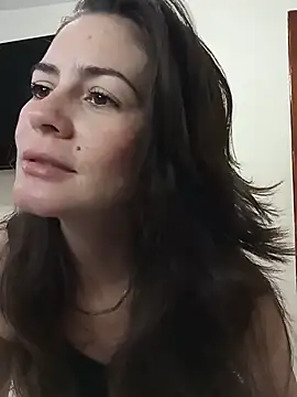 Snapshot of Hanny_24 chatting on 06/24/26, 12:15 Hanny 24 online show from 06/24/26, 12:15