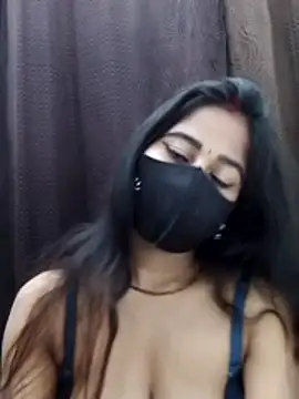 Snapshot of Lalisa_sexy chatting on 04/22/26, 10:33 Lalisa sexy online show from 04/22/26, 10:33