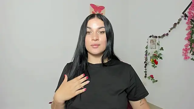 Emic  online show from 10/16/25, 01:06