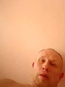 X46x online show from 09/26/25, 02:54