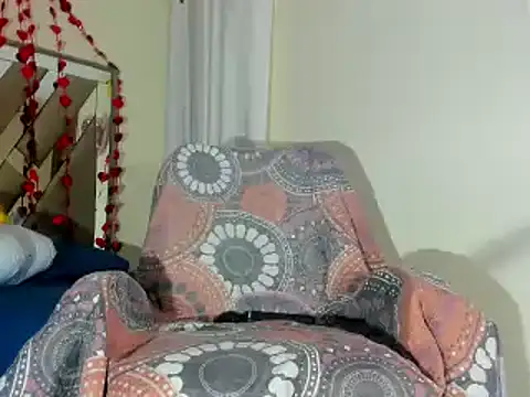 sara williams01 online show from 02/11/25, 04:13