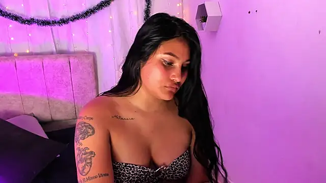 Little Ivy online show from 12/26/24, 11:24