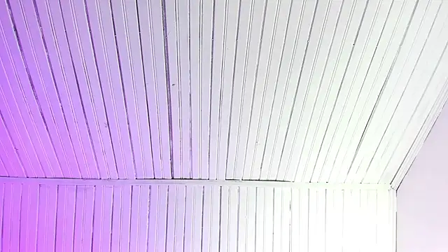 Little Ivy online show from 12/28/24, 12:56