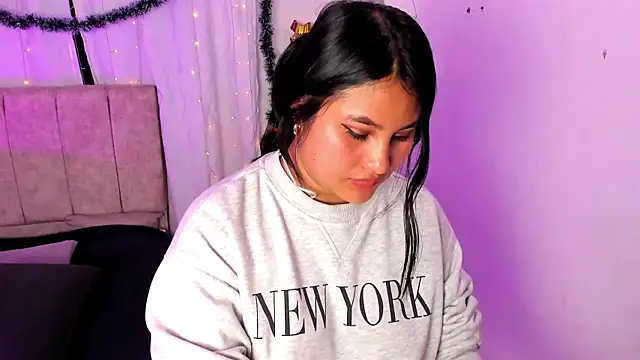 Little Ivy online show from 01/02/25, 10:11