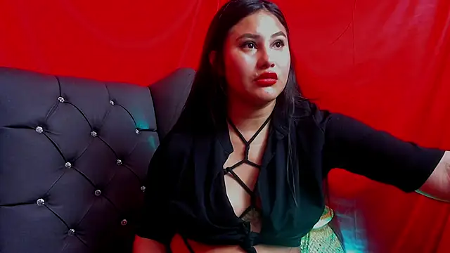 Little Ivy online show from 01/17/25, 04:04