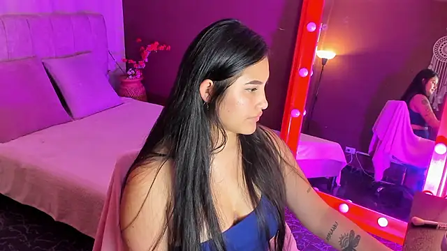 Little Ivy online show from 03/06/26, 07:10