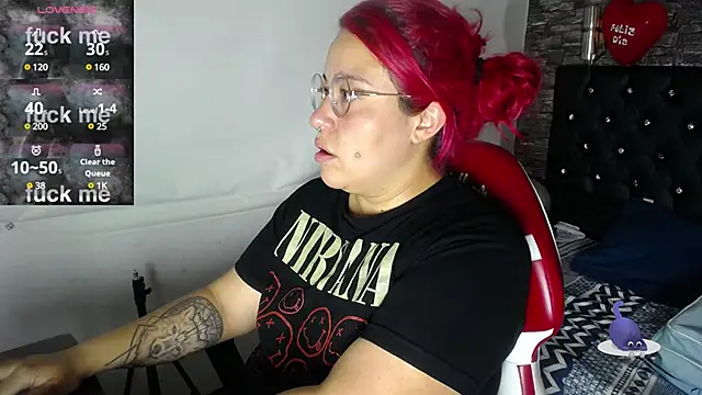 Bruja  Scarlata online show from 02/20/25, 06:02