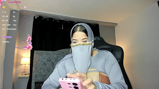 janna isa online show from 02/27/26, 08:53