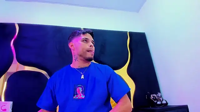 MelissaAndZeuss online show from 09/13/25, 04:34